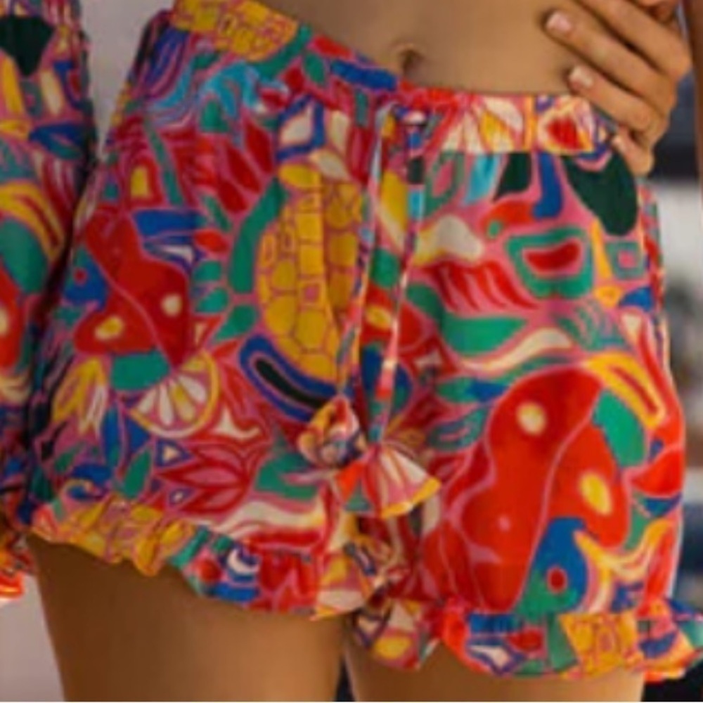 NWT Kenny florets resort short. Sz l - Picture 4 of 10